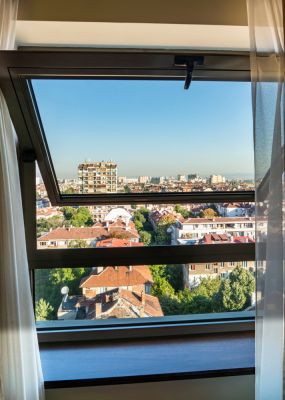 Pivot Window